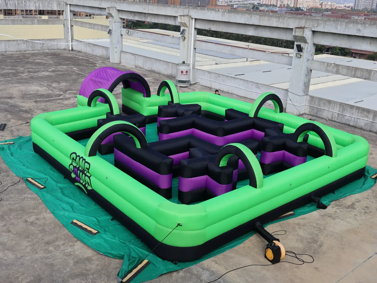 Air Science 10x10m Green and Purple Game Open-Top Inflatable Maze - product view 1