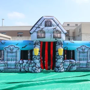 Commercial Inflatable Maze - Haunted Castle Open Top - product view 3