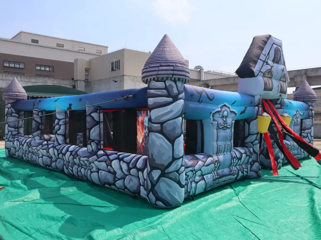 air-science-p138-inflatable-maze-main-01