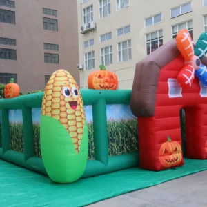 Commercial Inflatable Maze - Corn Harvest Barn Open Top - product view 5