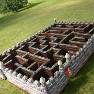 Commercial Inflatable Maze - Low Wall Stone Castle Maze - product view 1